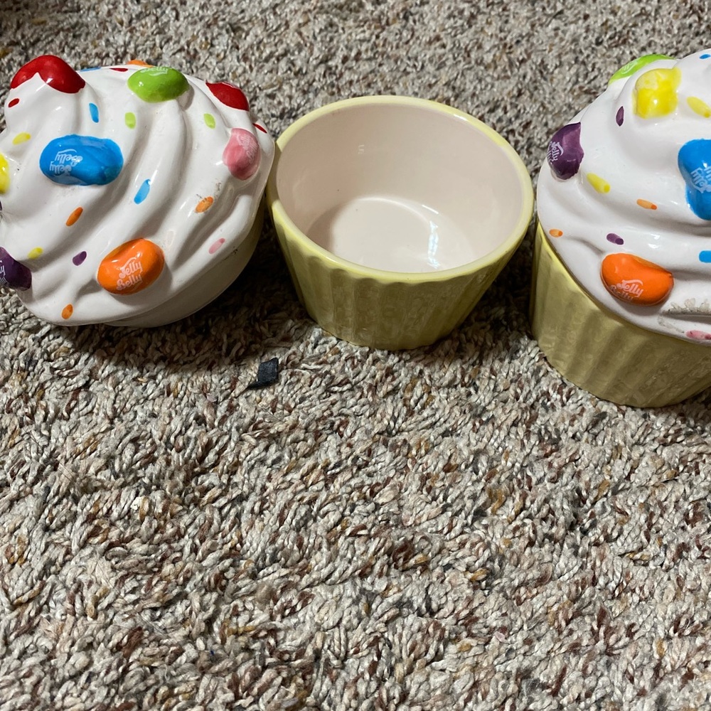 Jelly belly porcelain candy dish